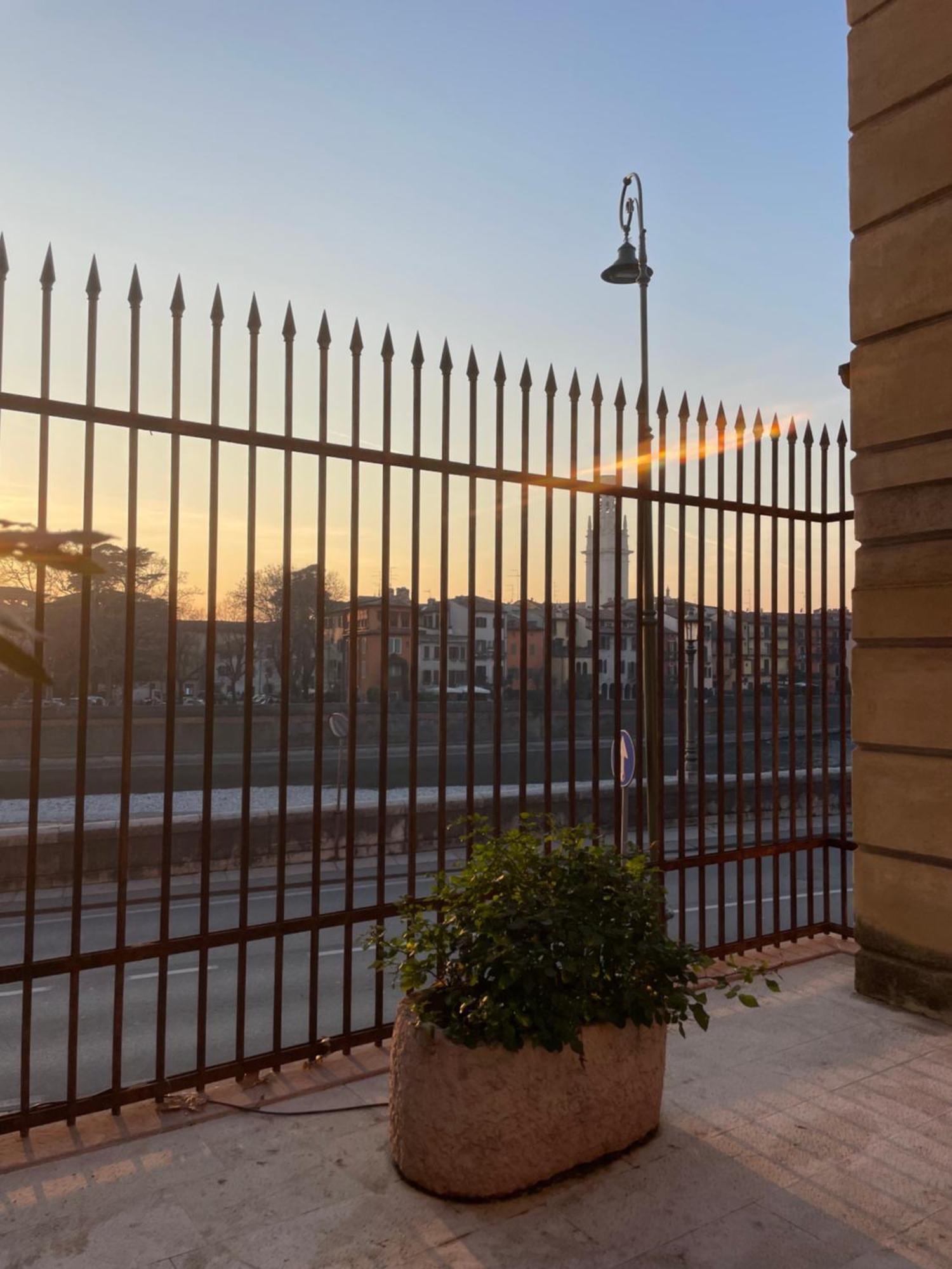 Primavera Al Teatro Romano Verona Kültér fotó