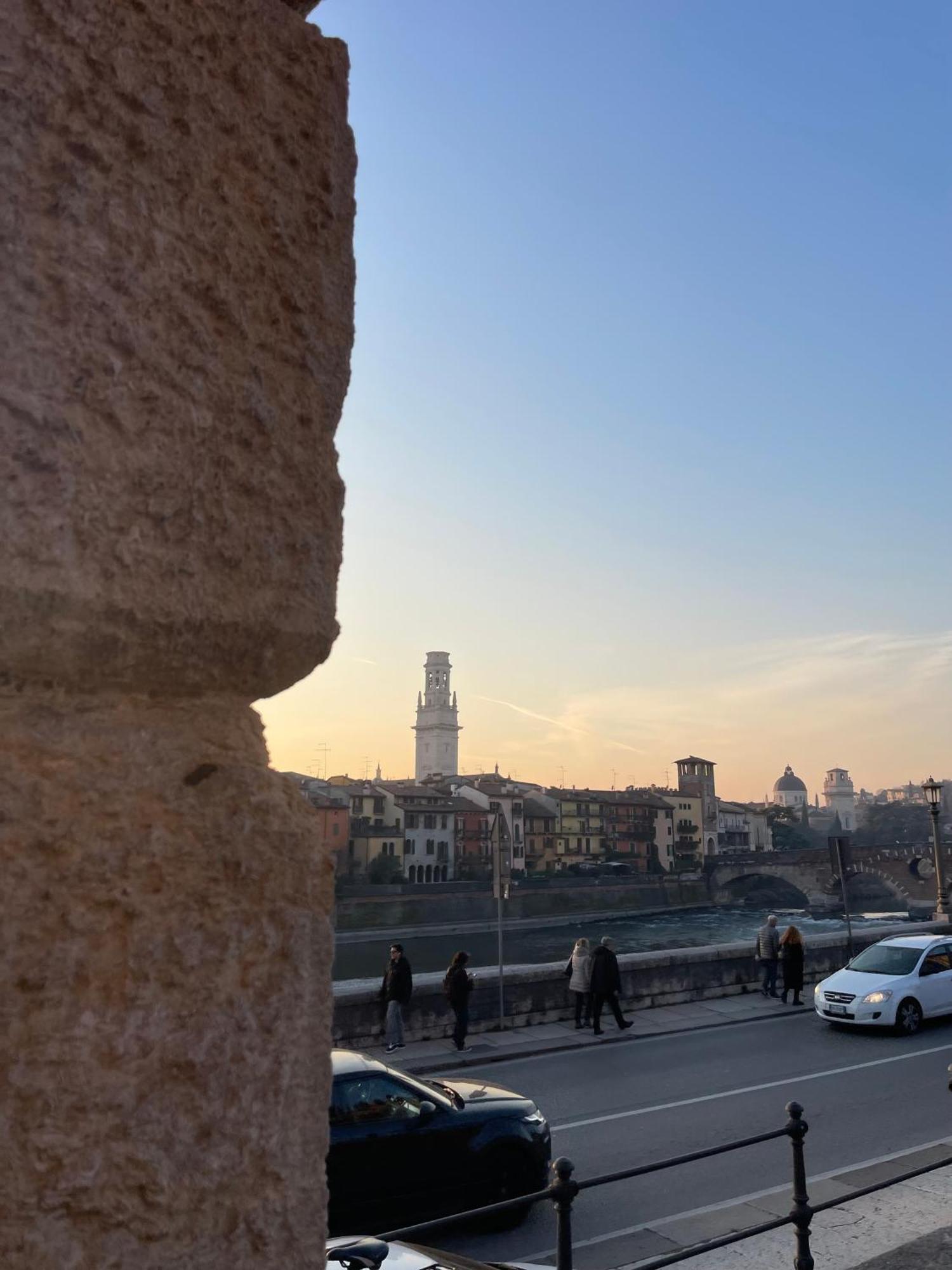 Primavera Al Teatro Romano Verona Kültér fotó